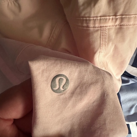 Lululemon Track That Mid-Rise Lined Short 5"
Strawberry Milkshake - Picture 6 of 9